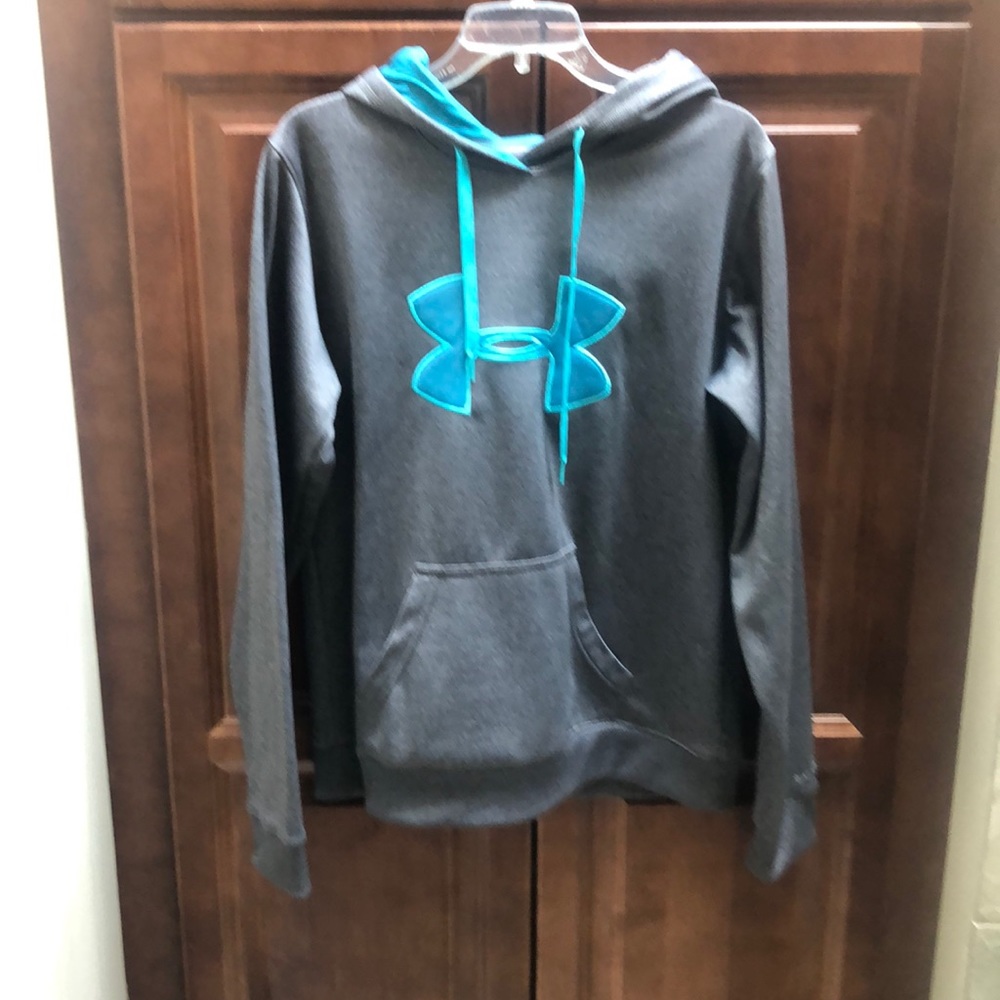 Under armor sweatshirt